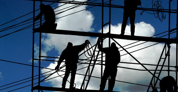 Titelbild zum Artikel "Synchronisierung von Erneuerbaren- und Netzausbau"