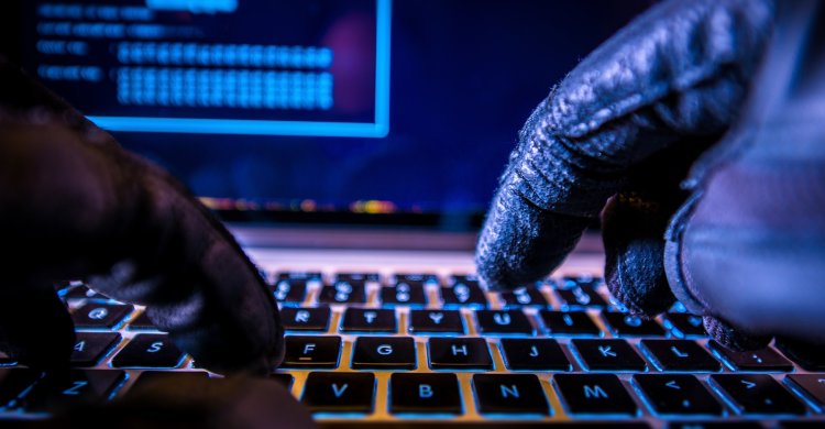 Titelbild zum Artikel "Trotz Cyber-Attacken handlungsfähig bleiben"