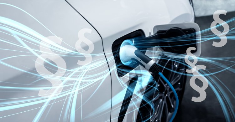 Titelbild zum Artikel "Rechtsfragen der Elektromobilität"