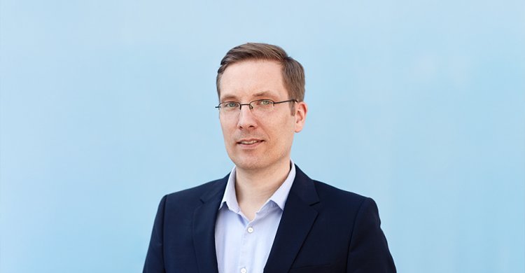Titelbild &quot;»In den Bereichen Gebäude und Verkehr sind höhere CO2-Preise notwendig.«&quot;
